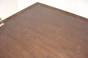 7 Laminat Kirsche antik