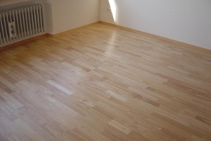 1 Fertigparkett Hevea